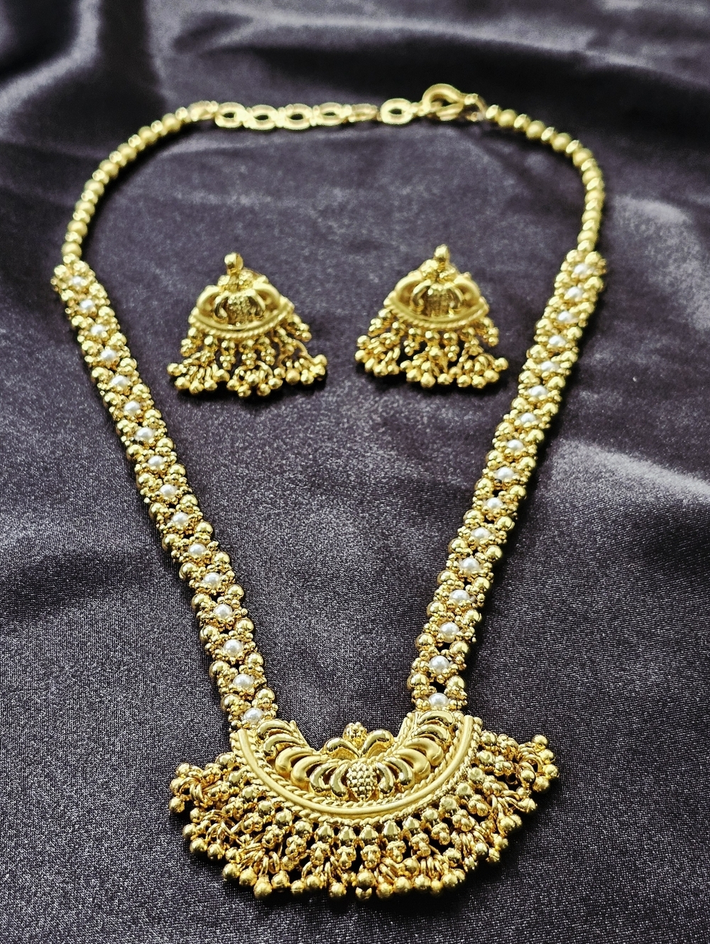 Vintage Indian Gold Tone Temple Necklace Jhumka Earrings Bridal Statement Set
